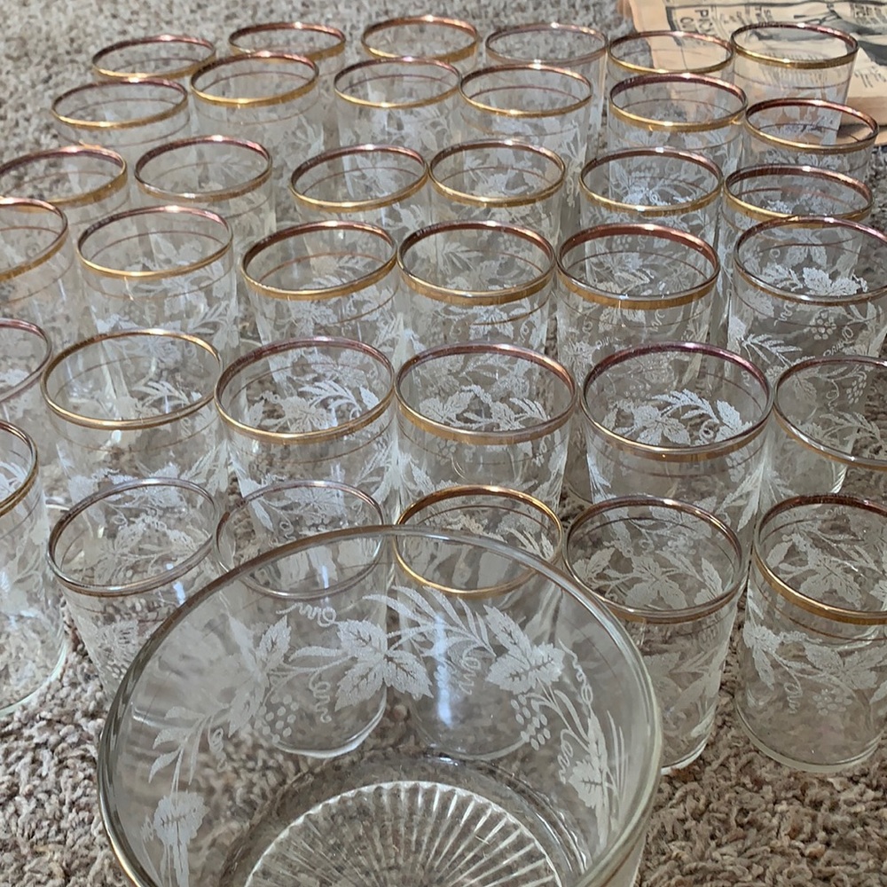 Vintage gold glass cups